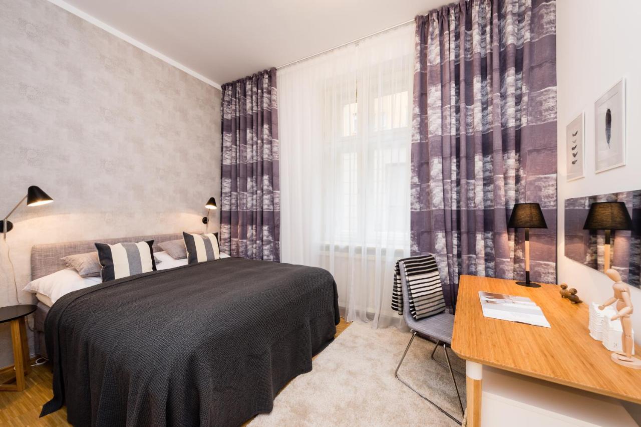 Modern Apartment Charvatova Prague Exterior photo
